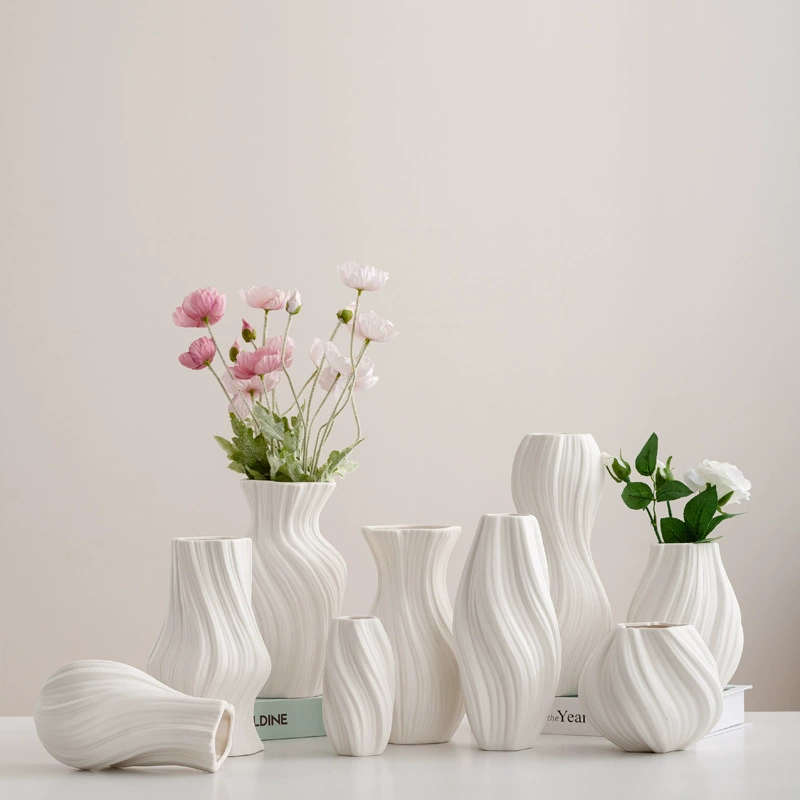 Белая керамическая ваза неправильной формы с широким горлышком, свежий и простой современный стиль для гостиной, ТВ-тумбы, дома в деревенском стиле.