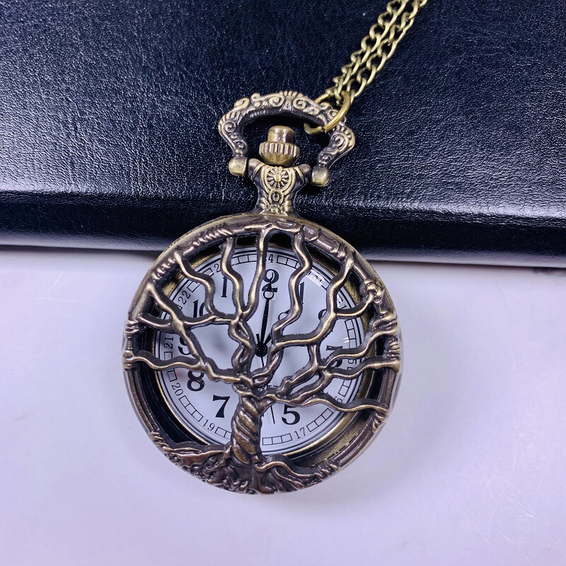 Classic Retro Pocket Watch Simple Digital Face Hanging Chain Student Watch Bronze Student Examination Flip Watch