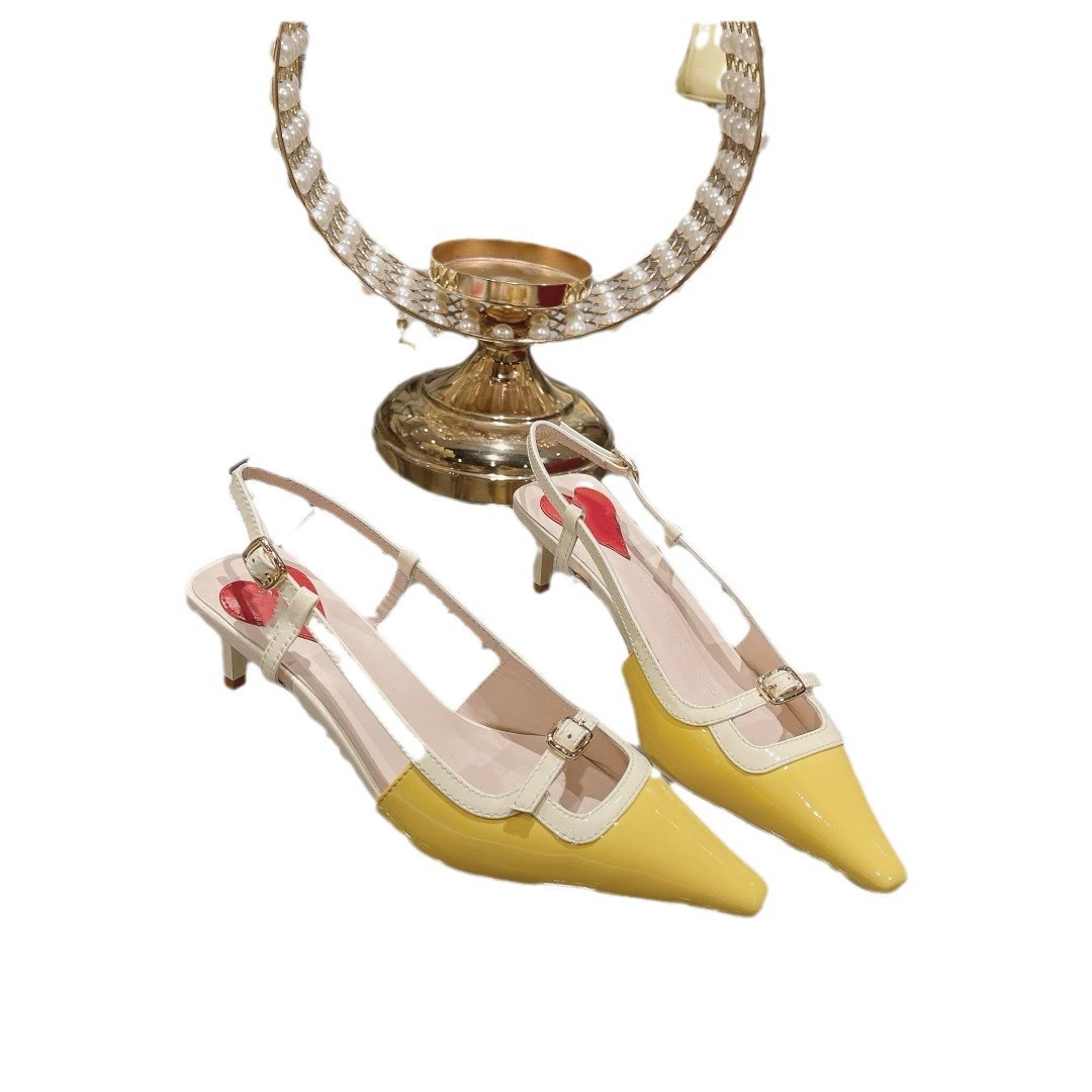 2024 новый классический мини-б buckle patent leather маленький квадрат носок шпилька высокого каблука Баотоу спина полый модные сандалии женские туфли