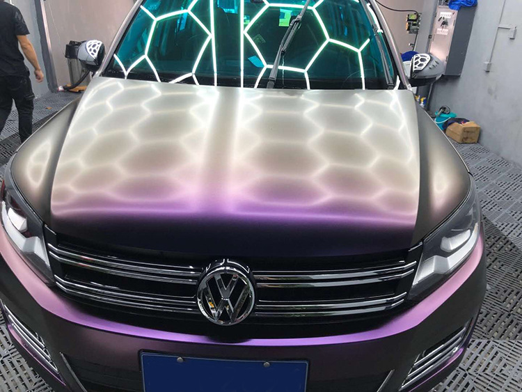 Glossy Diamond Chameleon Color Changing Film, Multi-Angle Colorful, Scratch-Resistant and Sun-Proof, Full Car Protective Film, Direct Supply from the Manufacturer