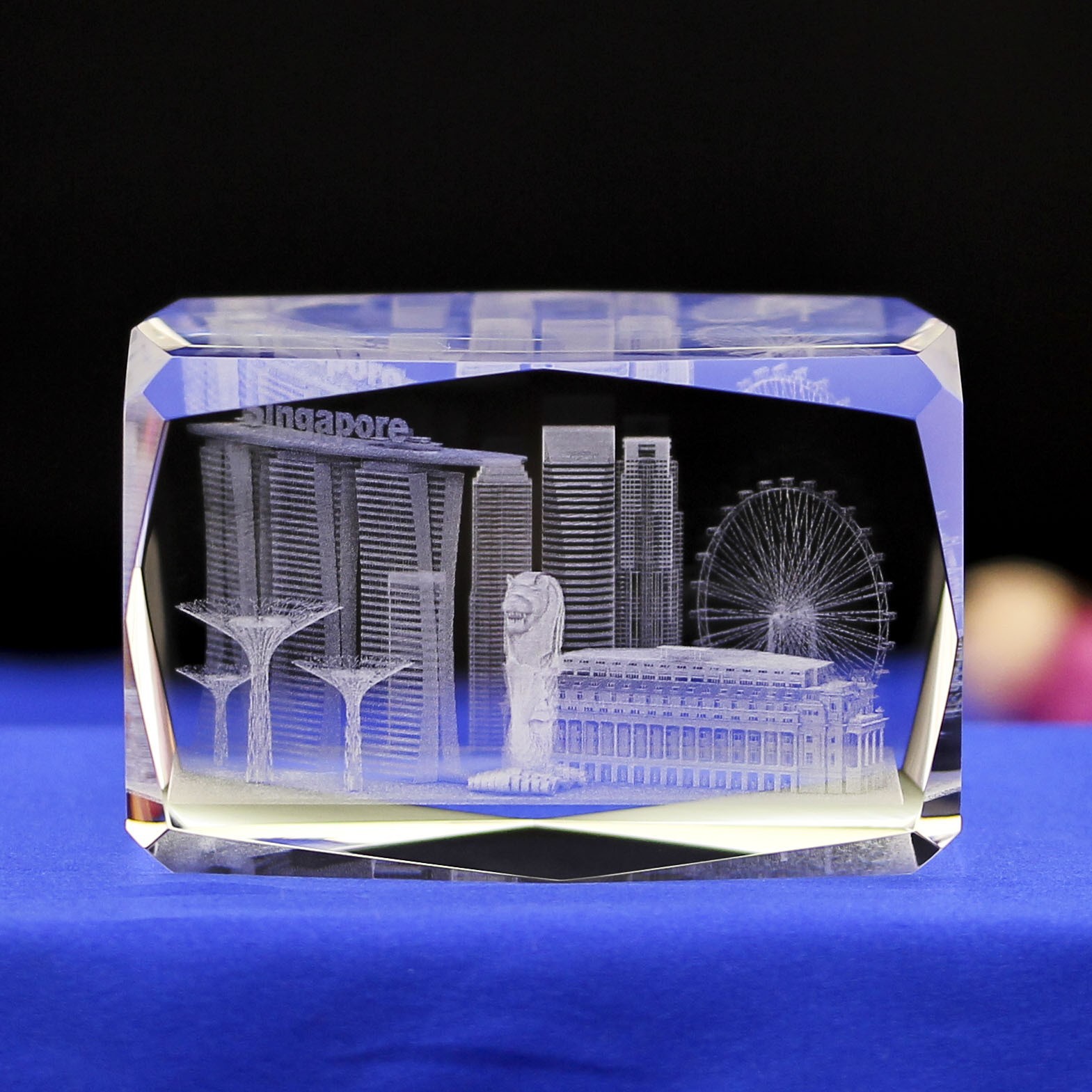 Escultura interior de cristal Serie de animales 3D Estatua de Buda de cristal Modelo de edificio de cristal Decoración del hogar Recuerdos de viaje Suministro transfronterizo