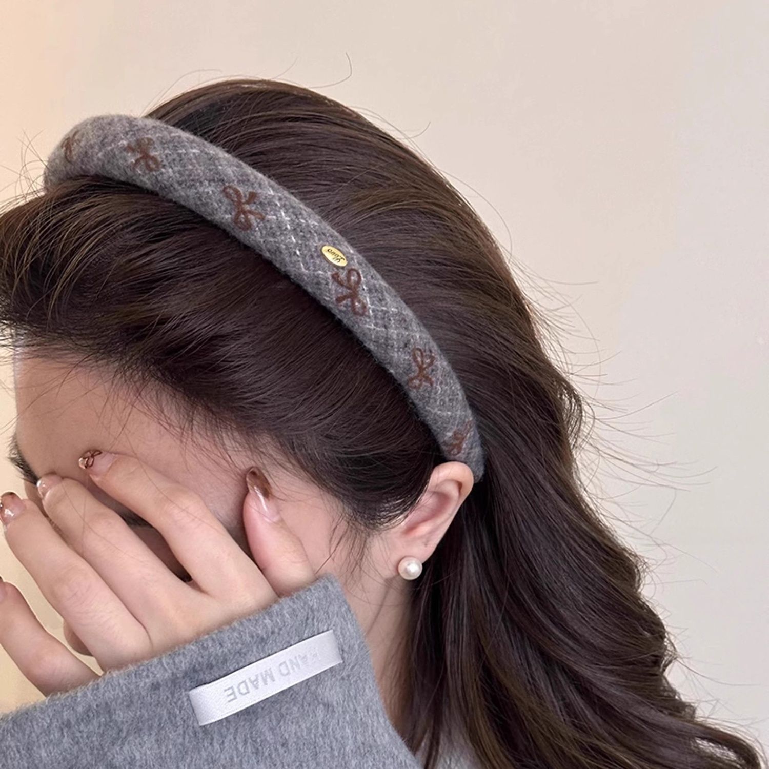 Gray headband brown bow