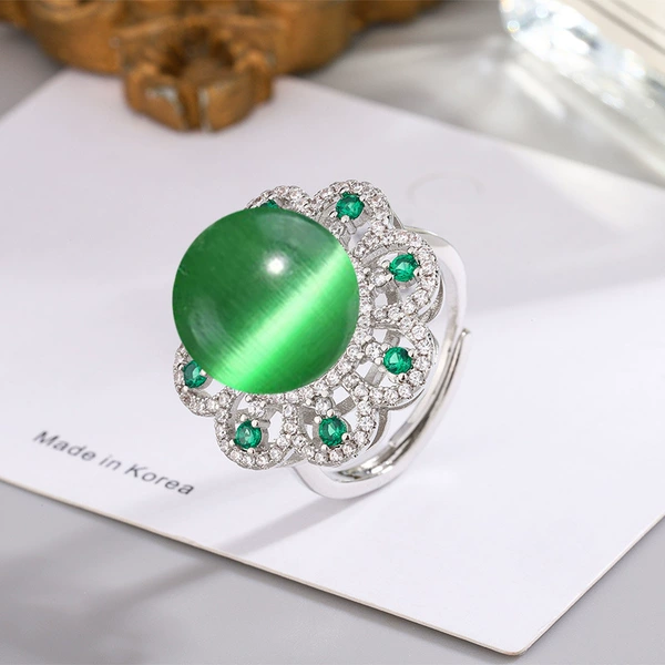 J-07 [Green Cat’s Eye] Silver Ring