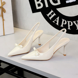 9628-H138 European and American style fashionable back empty back strap women's shoes with pointed shallow bow, pat