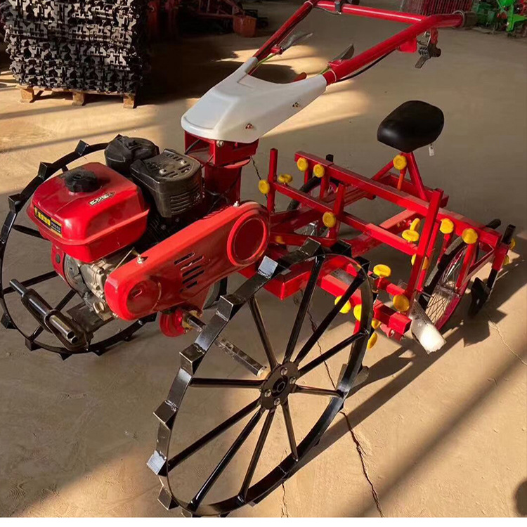 自走式农田高垄覆膜机 手扶式马铃薯地膜覆盖机 带滴管喷药地膜机