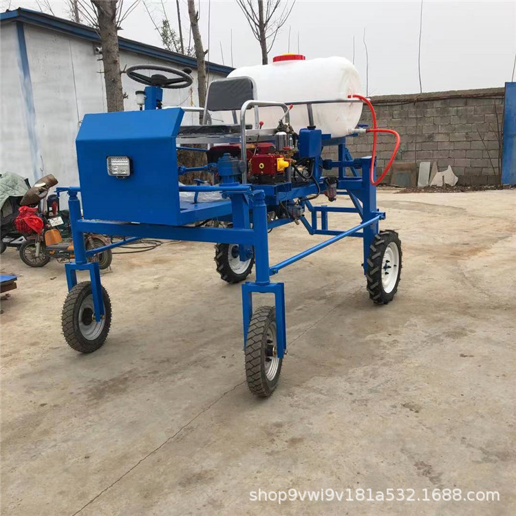乘坐式各种农作物打药机 棉花大葱大豆喷药机 15马力柴油机