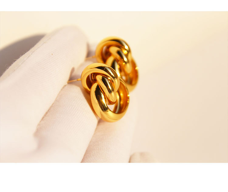 Fashion Geometric Copper Plating Ear Studs 1 Pair