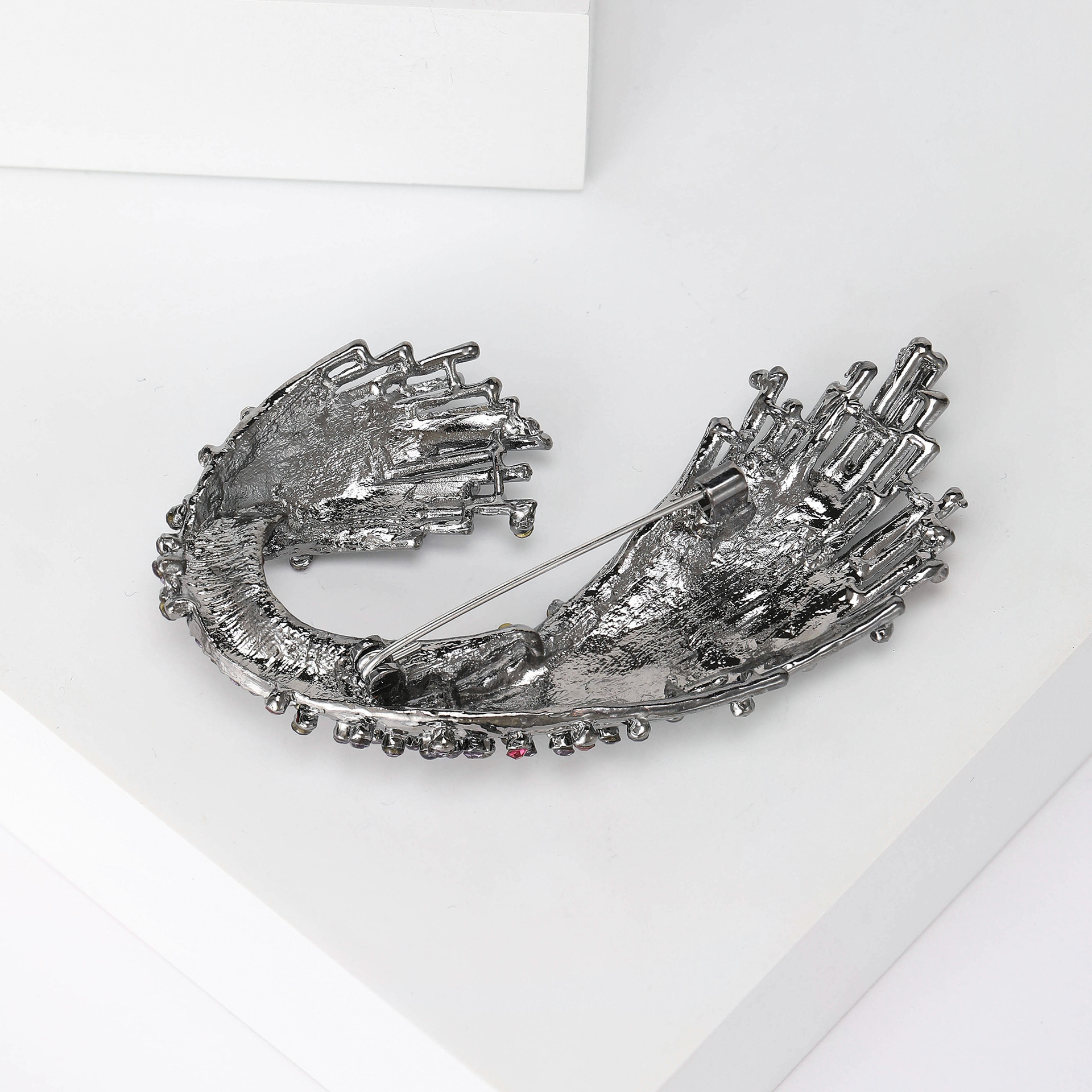 Exquisite Retro Metall Strass Welle Brosche Für Damen Schal Mantel_voghion.com