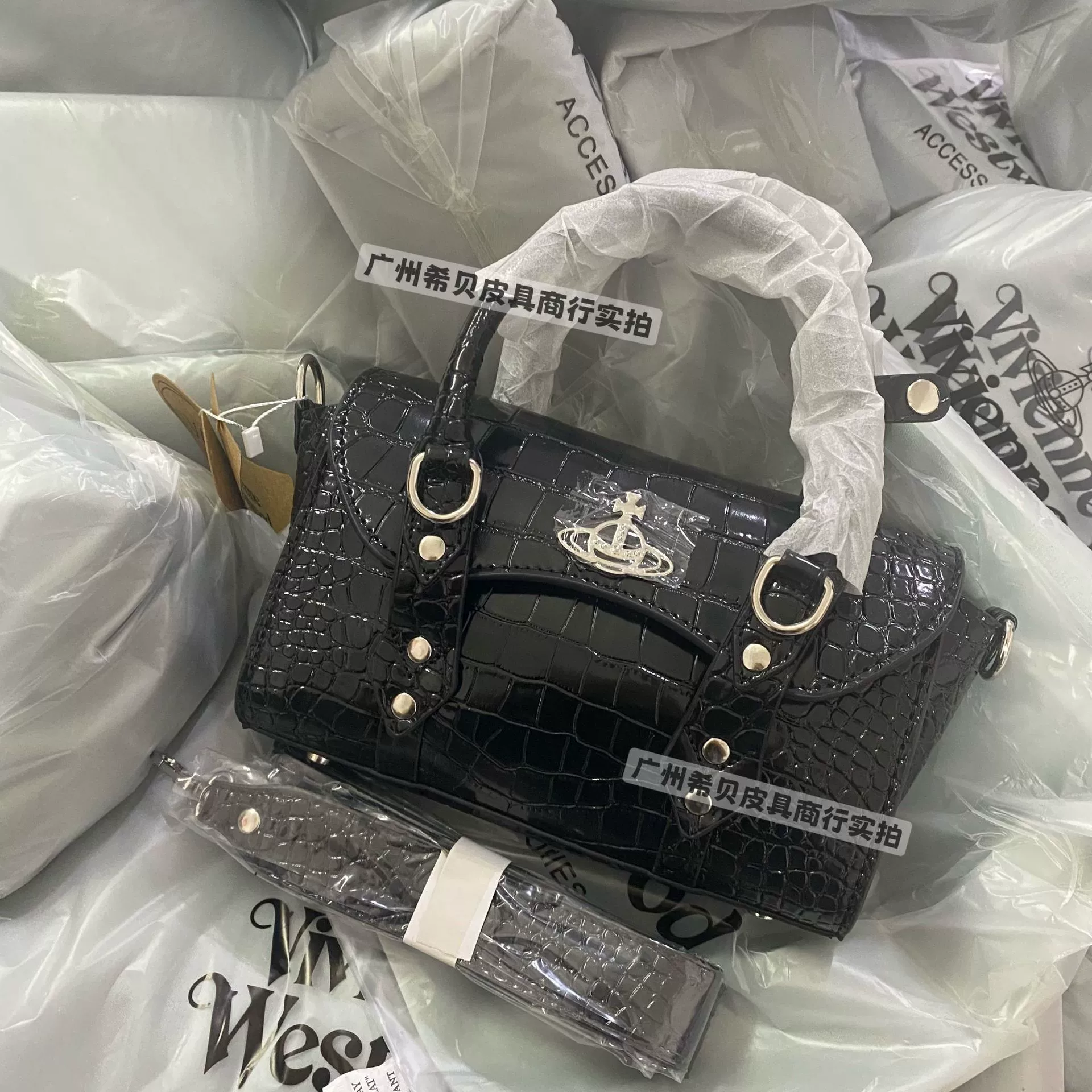 Узкий западный стиль королева мать Большой Сатурн замша Ласточка сумка Tote сумка Hazel подмышечная бродяга бархат клип сумка