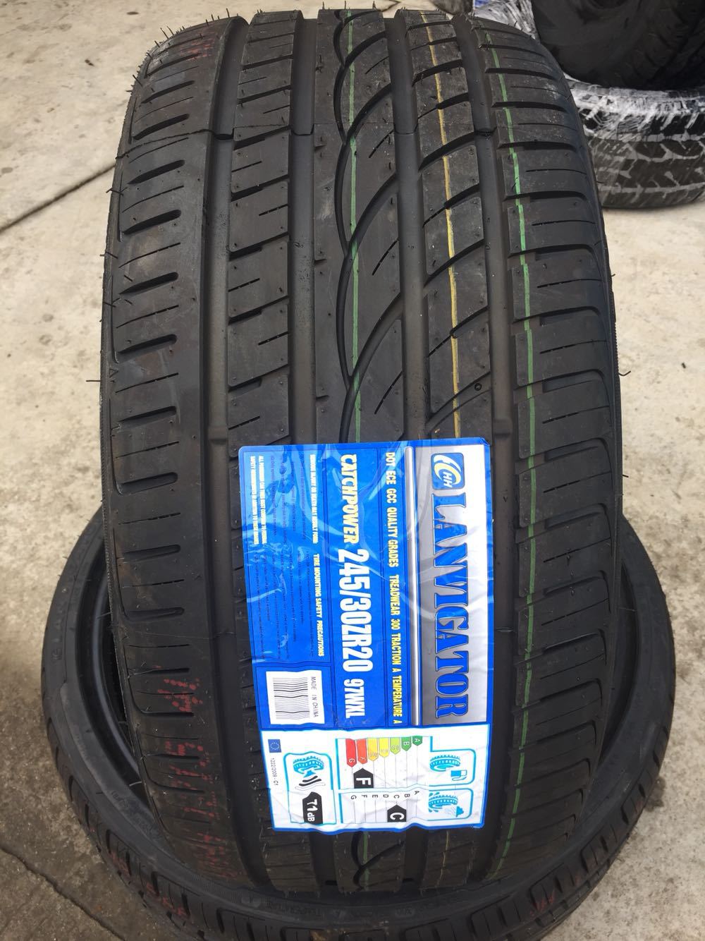 全新正品 莱威特轮胎245/30R20 97W 奔驰宝马 改装汽车低扁平
