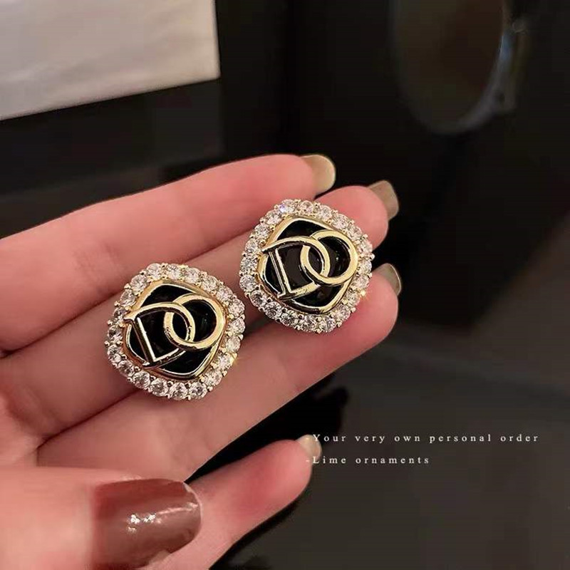 hmqViviiyNSAyin7WuaXt9cBTag5oCIT12KH