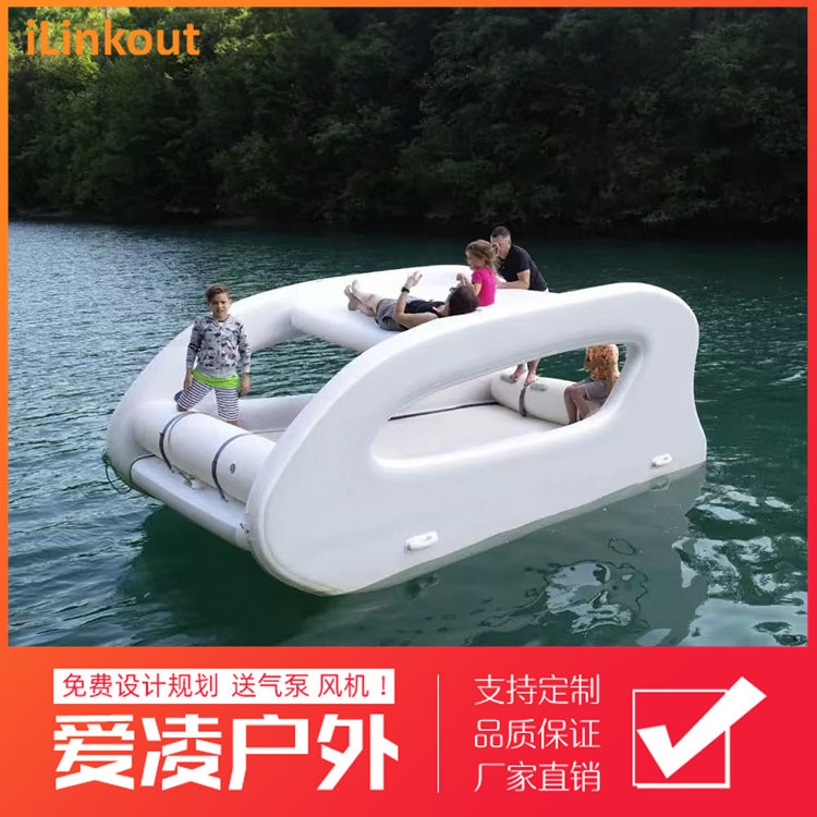 Water inflatable travel yacht to go out solar-powered
