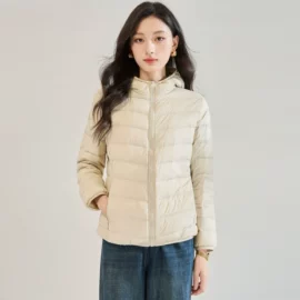 连衣裙;其他短外套;女式毛呢外套