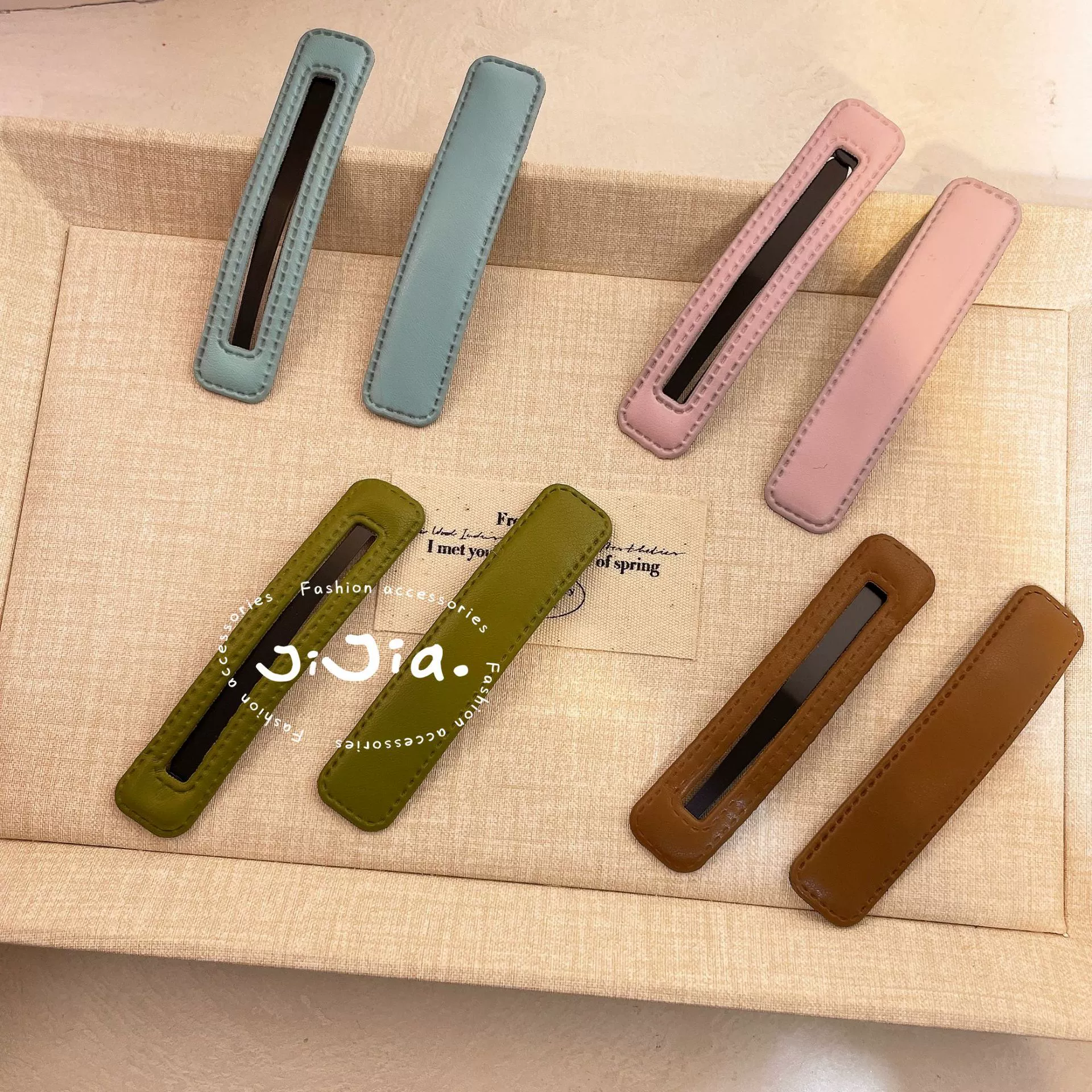 Cute harmless hairgrip, bangs, simple and elegant design