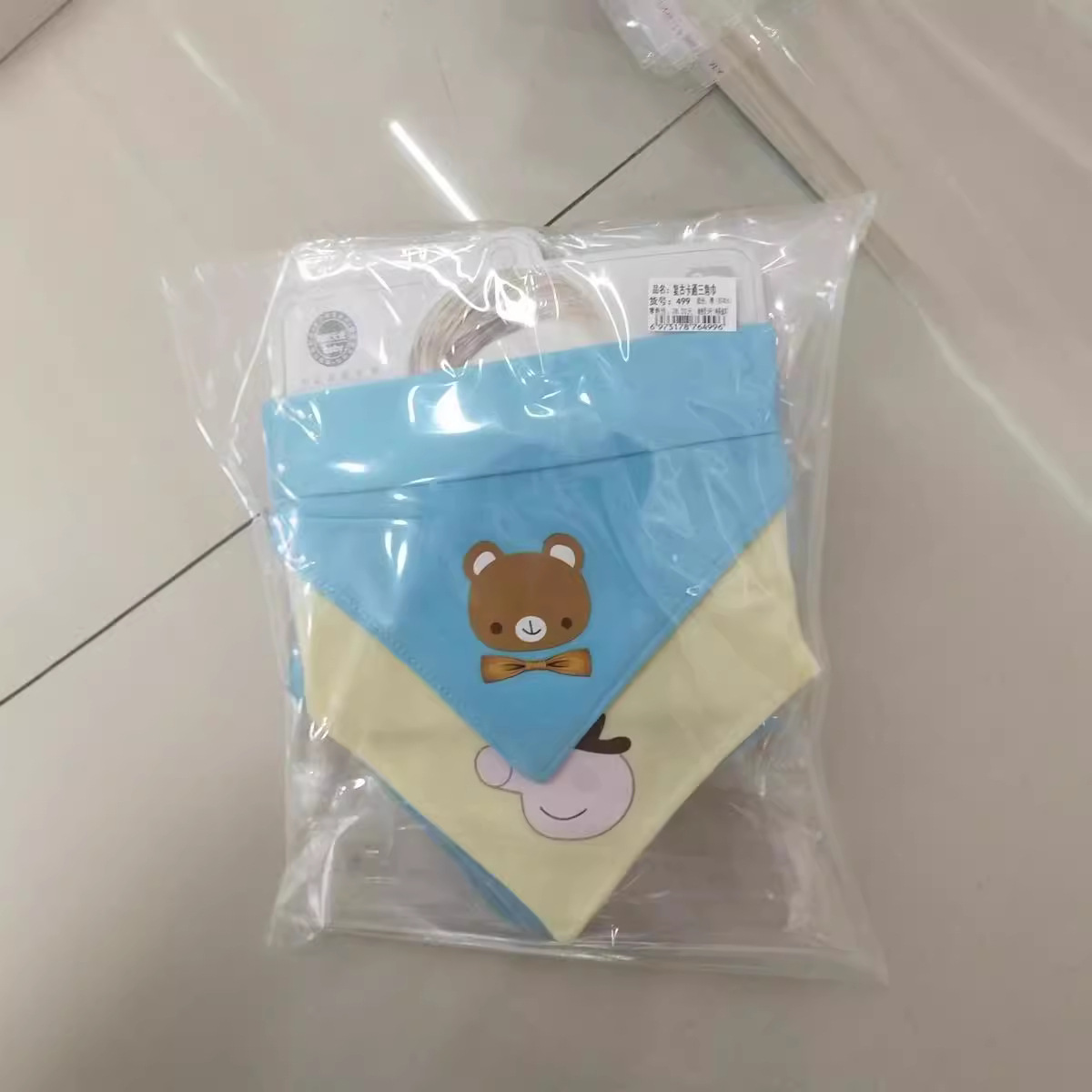 Minnie Angel Four Seasons dibujos animados peinado algodón fino anti-sucio saliva Toalla de doble capa de encaje absorbente bebé triángulo toalla