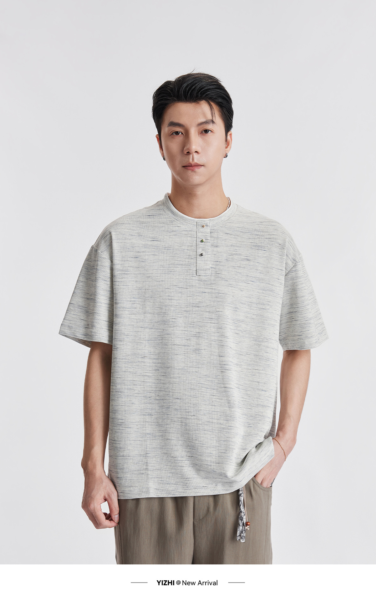 Áo thun nam cổ Henry tay ngắn chất liệu Lyocell phối sợi, dáng rộng phong cách giả hai lớp — Màu xanh da trời chi tiết 12