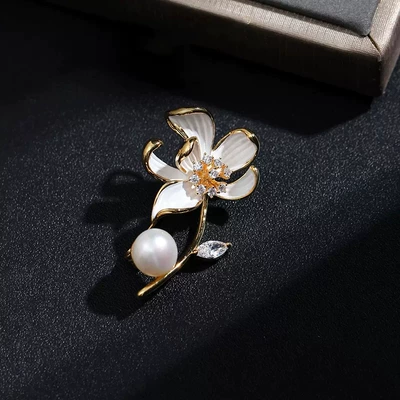 Yaxa sancaqları Pearl Corsage Light Luxury Niche
