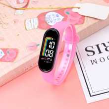 新款防水运动款手环表时尚潮流男女学生夜光防水LED电子手表批发