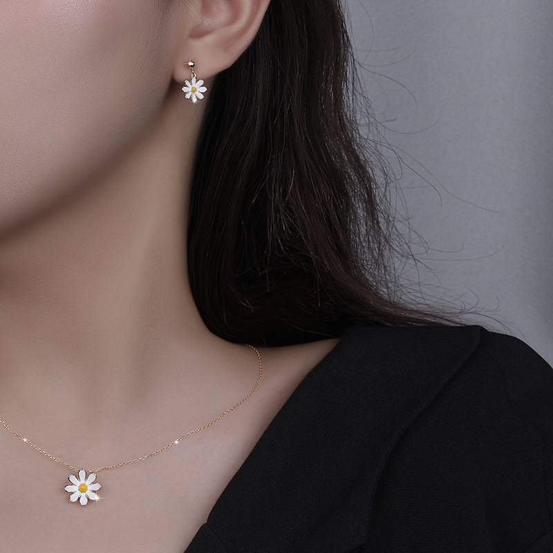 Gänseblümchen Kette Und Ohrstecker Set Aus Silber Für Damen_voghion.com