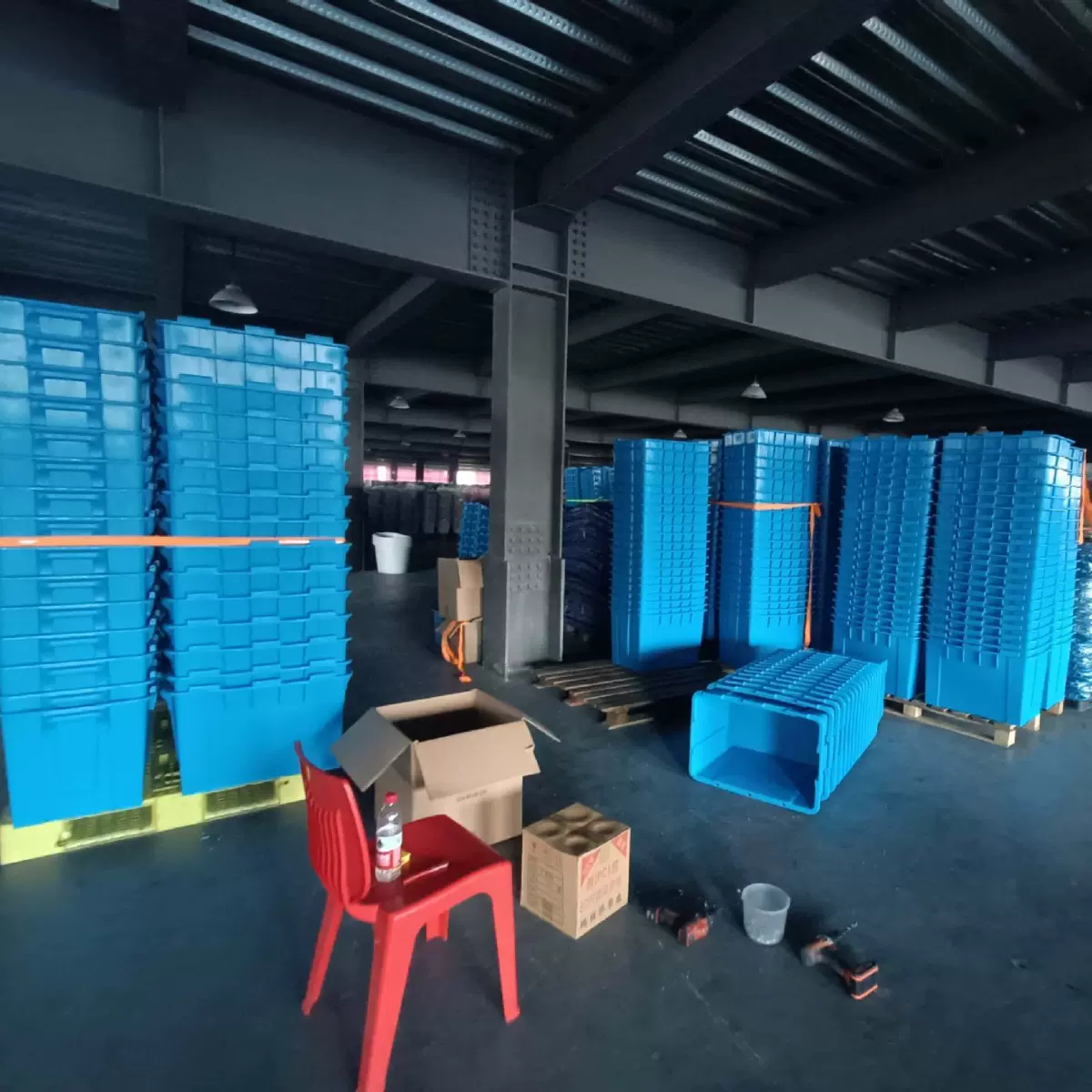 塑料制品海鲜干运输周转箱出售.水产品鱼干运输箱加工制作