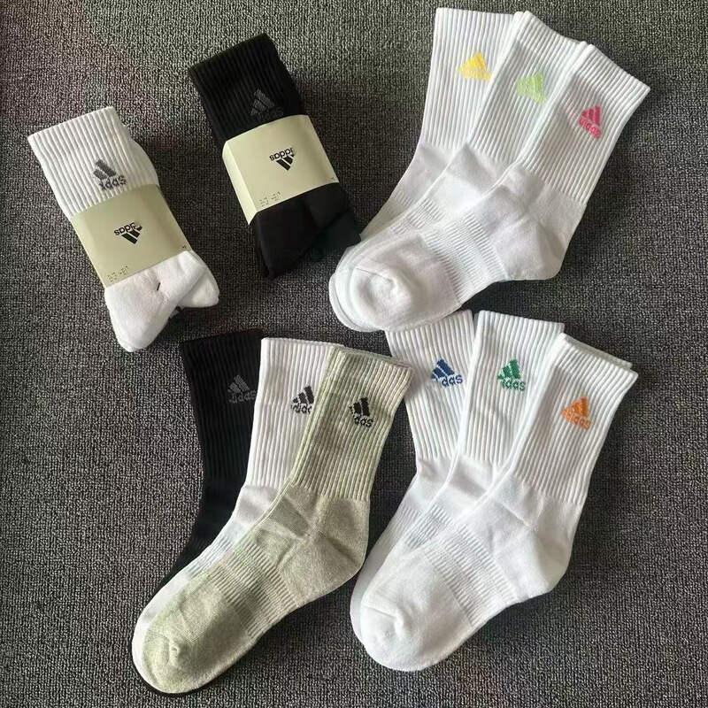 New Foreign Trade Model Adidas Thickened Towel Bottom Sports Socks, Long Tube Solid Color Three-Pair Pack for Running, Training, and Basketball New Foreign Trade Model Adidas Thickened Towel Bottom Sports Socks, Long Tube Solid Color Three-Pair Pack for Running, Training, and Basketball