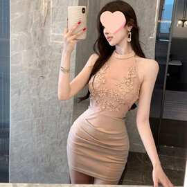 纯欲性感吊带连衣裙女夏荡领收腰夜店后妈紧身包臀小个子短裙涤纶