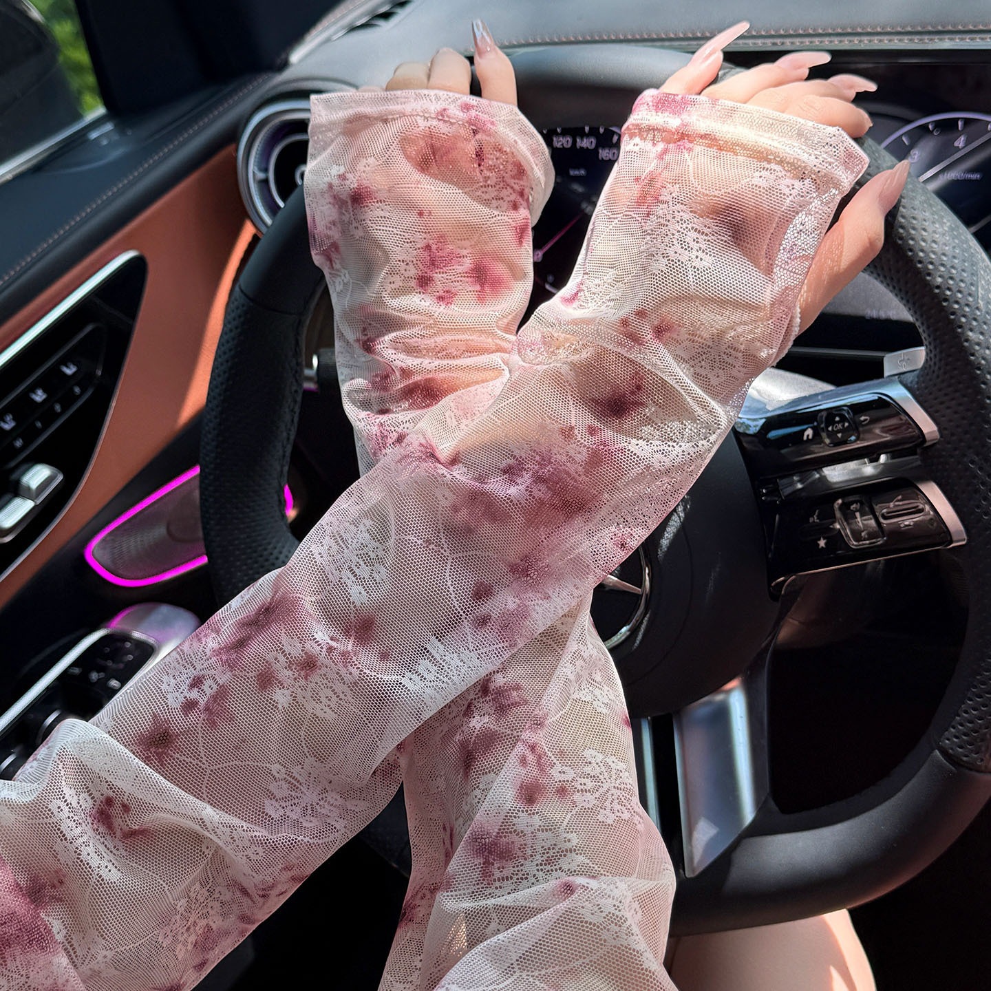 Summer new gradient sunscreen ice silk loose arm sleeves for women, UV protection gloves for driving, arm guards for cycling