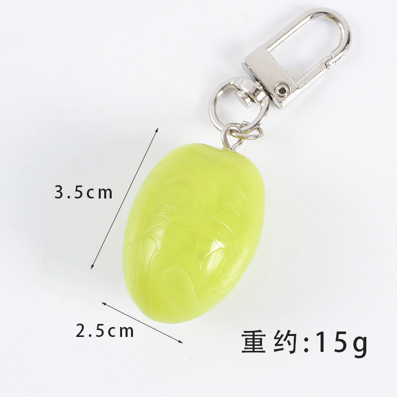 イチゴのスイカのリンゴのみかんのバナナのライチのキーホルダーのアイデアをシミュレーションします。|undefined