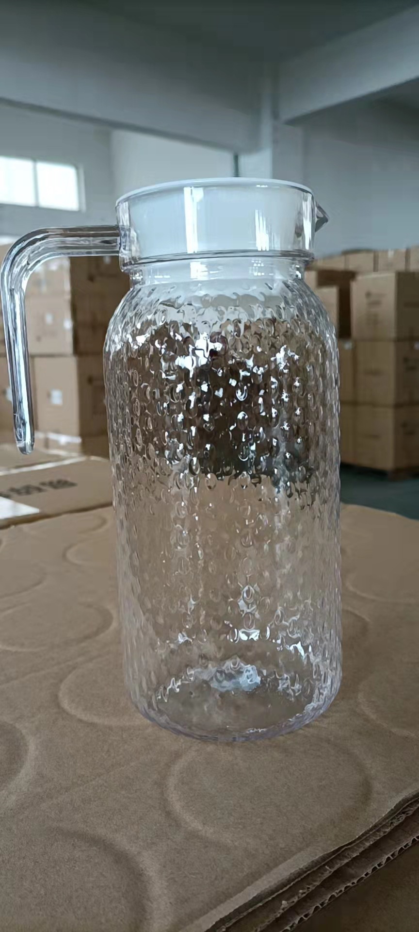 Jarra de agua fría de PC/acrílico, transparente, de plástico, con rayas octogonales, jarra de jugo gruesa, jarra de hotel resistente a caídas.