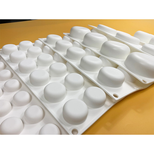 Yigao 8-company oblate mousse cake mold collection 24-company round chocolate silicone mold DIY baking tools