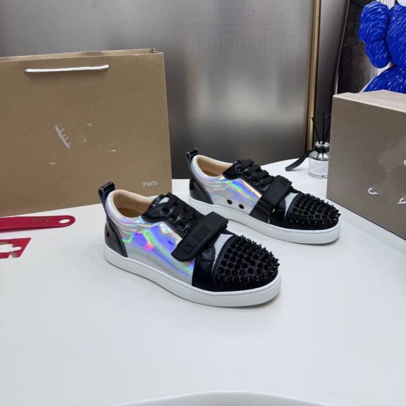 Color block silver and black