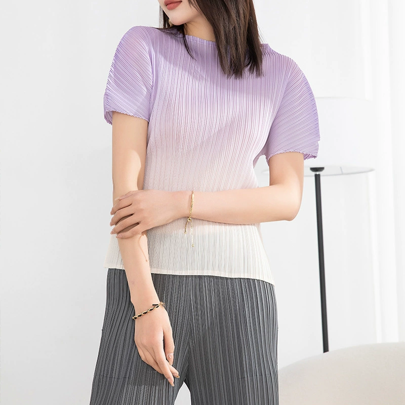 Новая женская летняя футболка с короткими рукавами 2025, удобный и универсальный повседневный верх с градиентным цветным принтом и половиной воротника