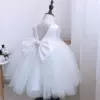 Белый