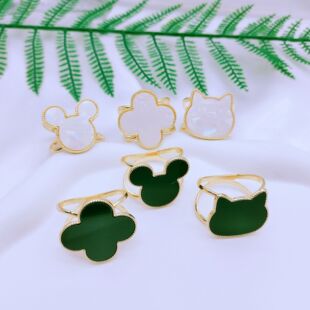 2024 New Style Silk Towel Buckle Women's High-end Ring Buckle Scarf Shawl All-match High-grade Four-leaf Clover Fixed Knot Artifact