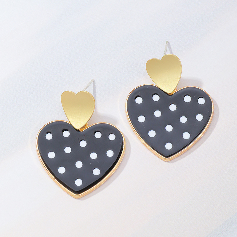 Retro Simple Polka Dot Peach Double Love Earrings display picture 6