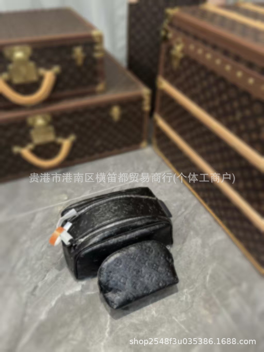 블랙 엠보싱 화장품 가방