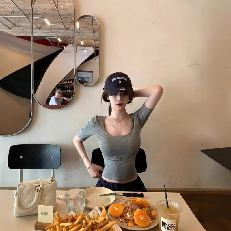 Trendy Sensual Style~ Ballet-Inspired Mid-Sleeve T-Shirt for Women, Summer Pure Desire U-Neck Slim-Fit Slimming Gray Top