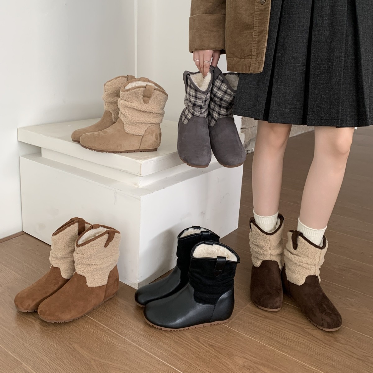 2025秋冬新款保暖加厚绒羊羔毛低筒内增高4公分马丁雪地靴女短靴