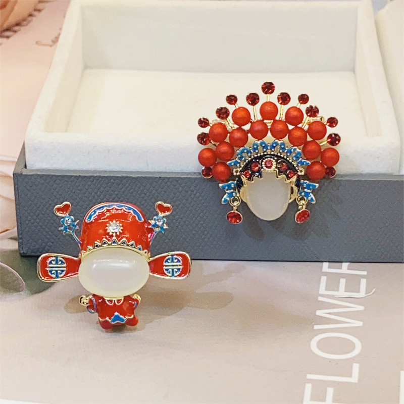 National Dynasty Chinese Red Flower Dan Brooch Women's Retro Peking Opera Top-Grade Chest Flower Festive Suit Pin Accessories
