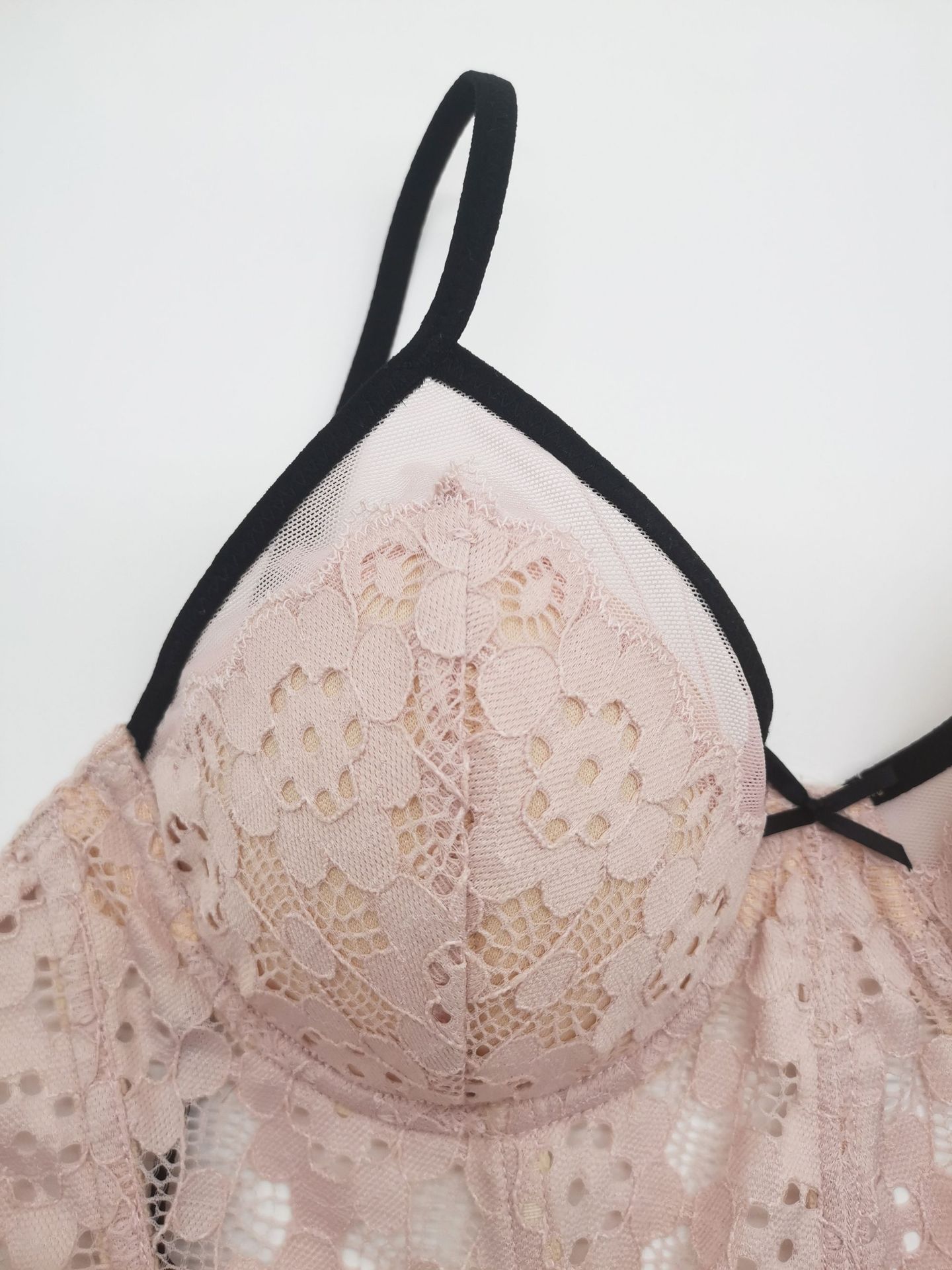 Sexy Women's Bra And Thong Set Anti-sagging Collection Ultra-thin_voghion.com