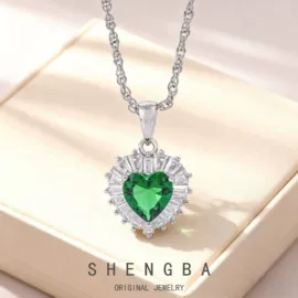 耳钉;手链;项链