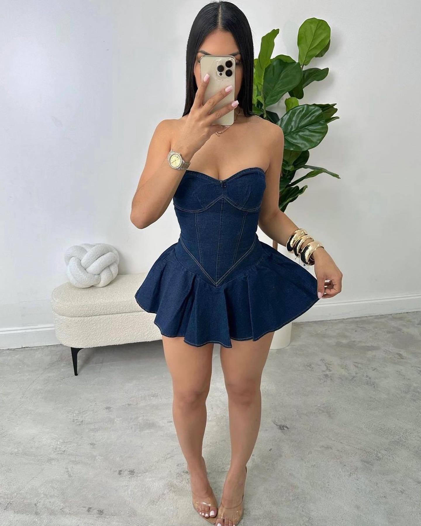 Women's Sleeveless Bust Denim Mini Dress Sexy Hot A-Line American Style Fashion Temperament Dress For Girls_ecoleips.com