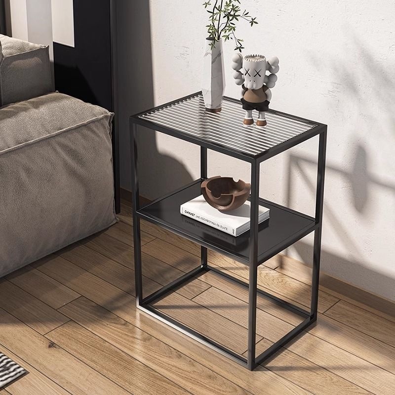 Sofá doméstico de sala de estar, mesa de té, estantería de vidrio de piso, dormitorio, borde de la cama, pequeño tablero de hierro forjado ultra estrecho