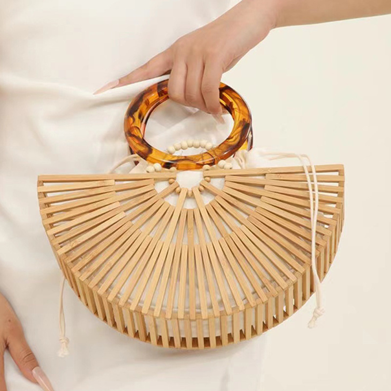 Cross-border ins Amazon Explosive Semi-round Hollow Female Niche Bamboo Handmade Woven Beach Bamboo Handbag