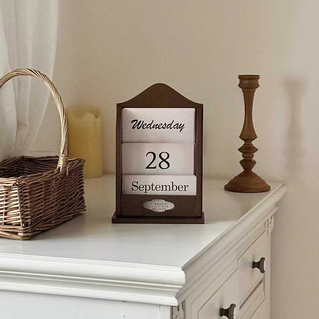 Calendario Perpetuo de Madera de Madera Maciza, para Oficina y Decoración del Hogar image 5