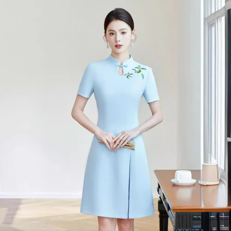 2024 New New Chinese Professional Retro Embroidered dress Women's Summer Reception Etiquette Elegant Cheongsam Work Clothes