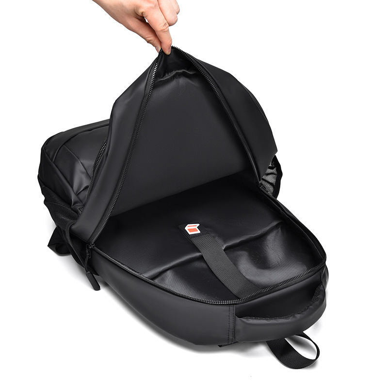 Comercio exterior al por mayor 2024 nueva mochila de película de cuero para hombres de negocios de gran capacidad 15,6 pulgadas mochila escolar para hombres