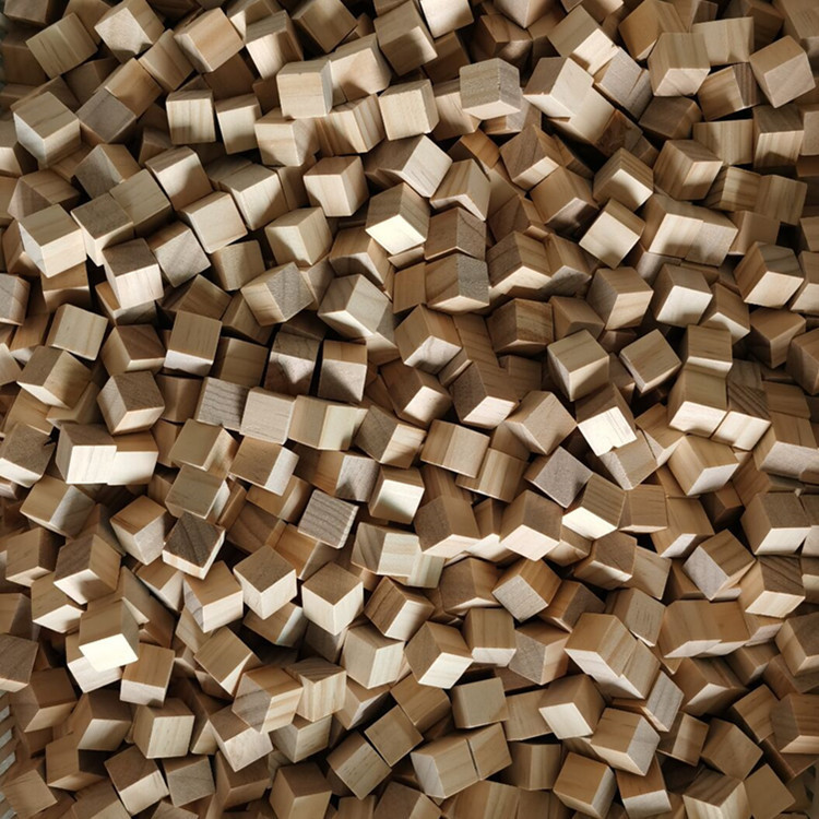 正方形小木块2CM DIY材料 松木3CM 4CM 5CM 6CM大小木方块