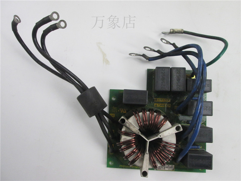 A015*ATV312 系列PN658999P903 变频器滤波板 实物拍摄