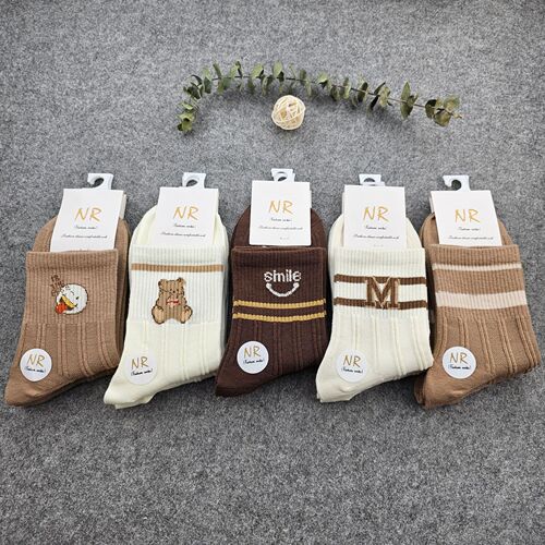 Winter Thick Fake Double-Needle Men and Women Mid-Calf Sports Socks Wholesale Colorful Brown Trendy College Style Socks